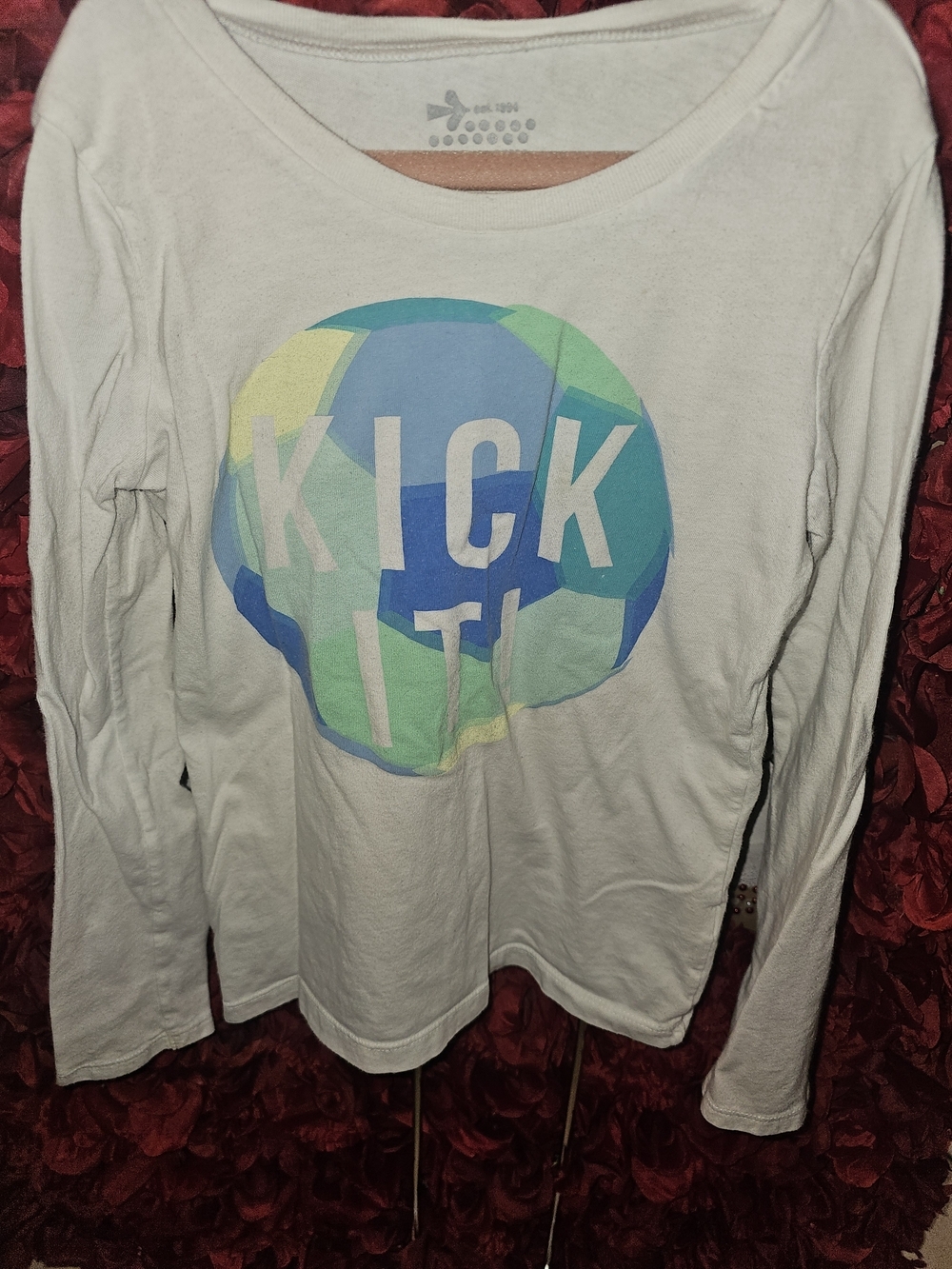 Old Navy Girls White Long Sleeve Tee with Soccer Ball Graphic Size Med. 8